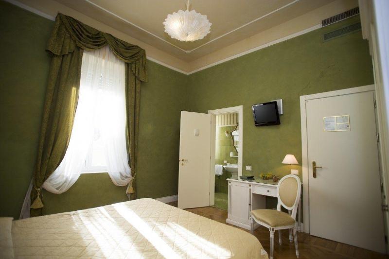 Hotel Gennarino - Oda