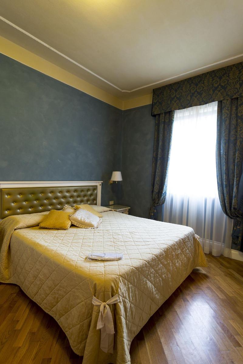 Hotel Gennarino - Oda