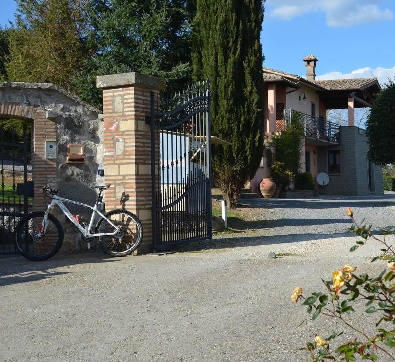 Bed And Breakfast Bike - Genel