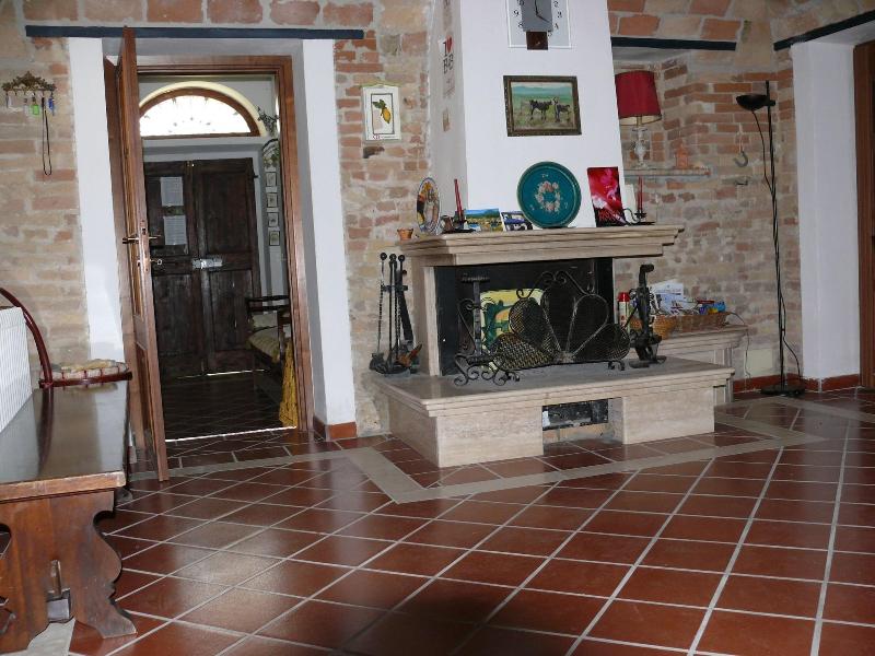 Bed & Breakfast Giardino Agritourist - Lobi