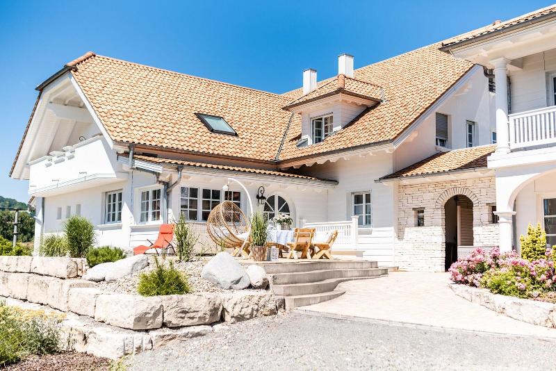 Belle Maison - Das kleine Hotel - Genel
