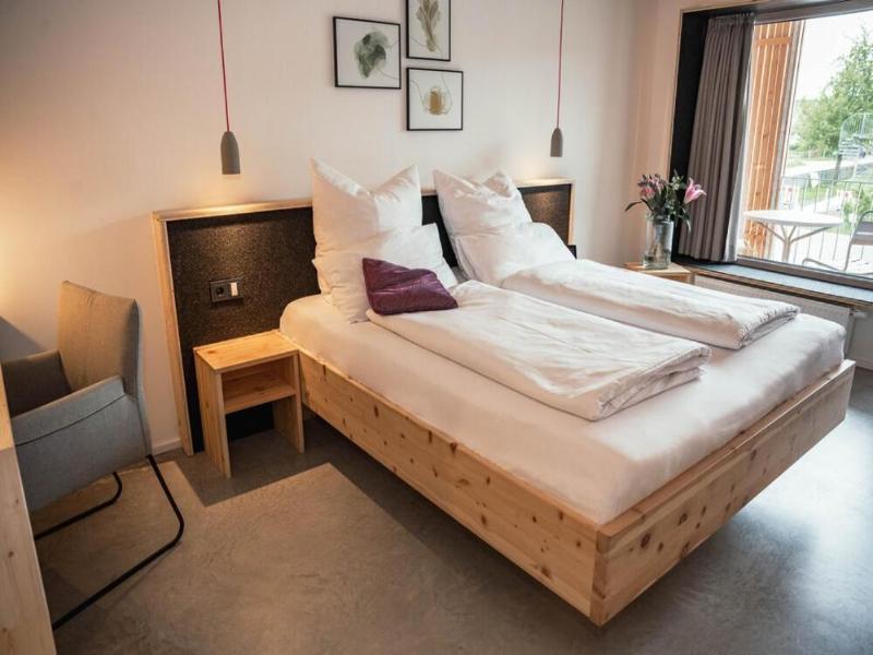 Hotel Historischer Dorfgasthof Hirsch - Genel