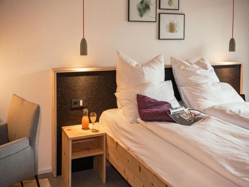 Hotel Historischer Dorfgasthof Hirsch - Genel