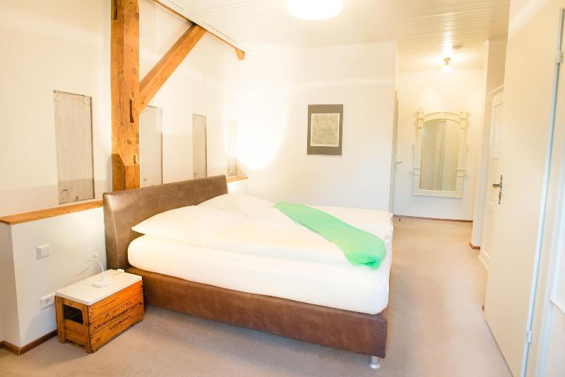 Hotel Historischer Dorfgasthof Hirsch - Oda