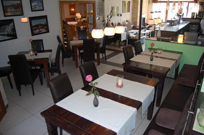 Hotel Landgasthof Grüner Baum - Restoran