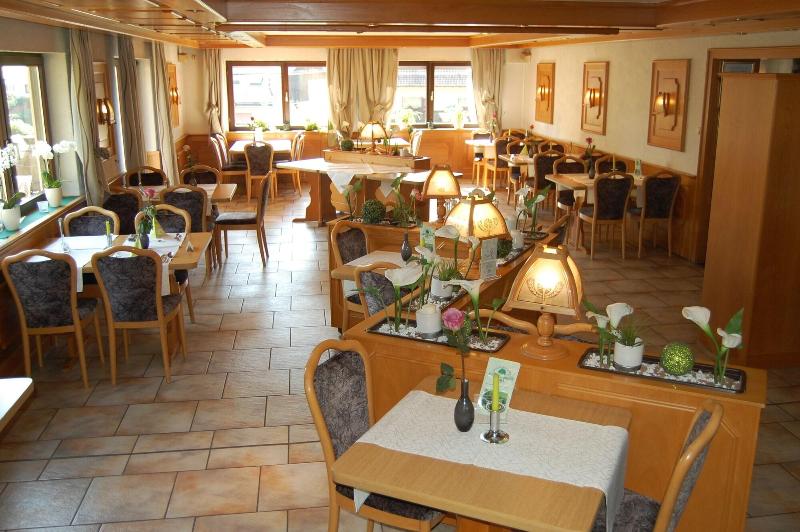 Hotel Landgasthof Grüner Baum - Restoran