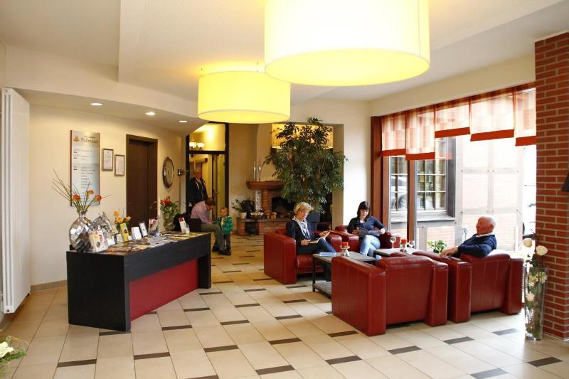 Hotel Landhaus Pollmeyer - Lobi