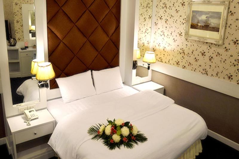 Raya Grand Hotel - Oda