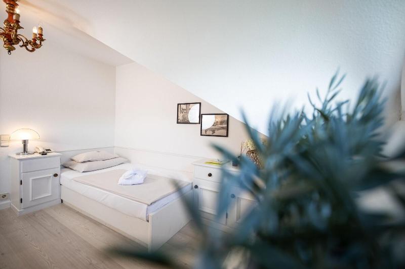 Hotel Linde - Oda