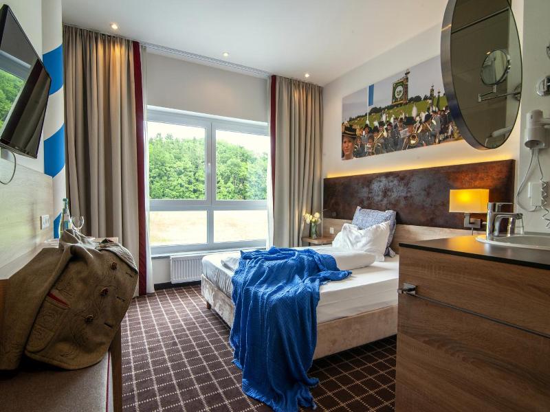 Business Class Hotel Ebersberg - Genel