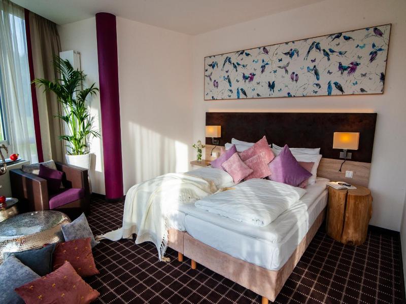 Business Class Hotel Ebersberg - Genel