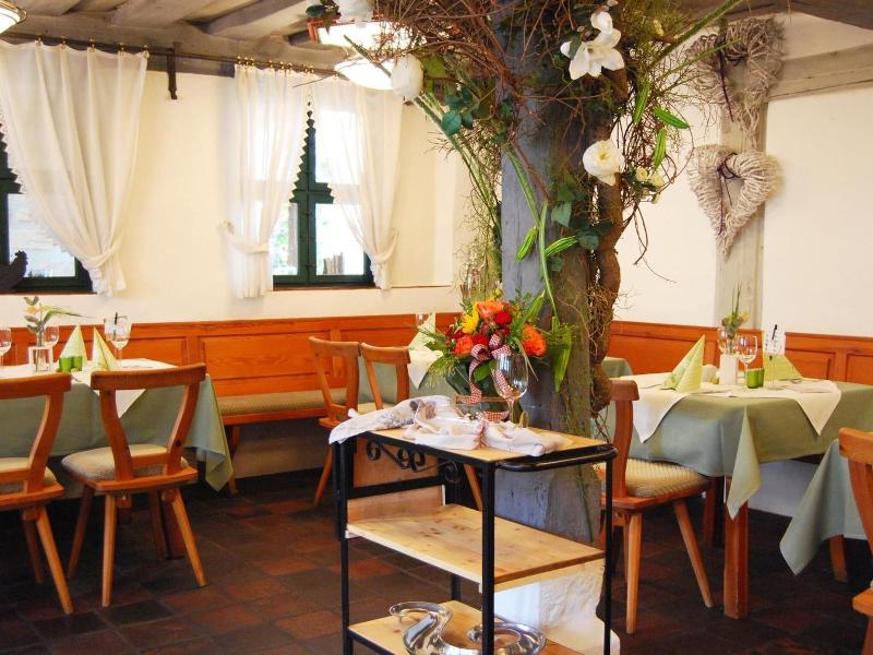 Restaurant & Hotel Der Schwan - Restoran