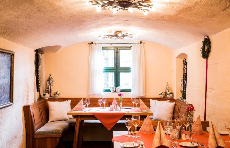 Restaurant & Hotel Der Schwan - Restoran