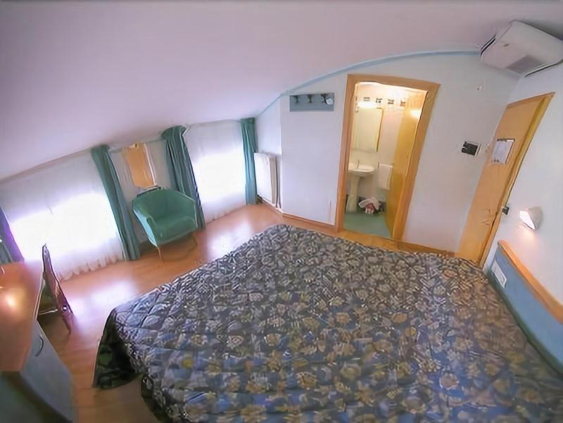 Hotel Oliva - Oda