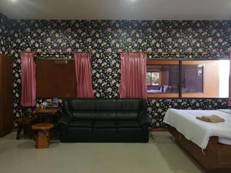 Reurn Thai Resort Ratchaburi - Oda