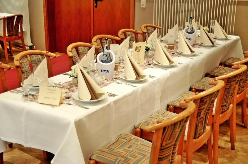 Hotel Restaurant Burgerklause Tapken - Toplantı