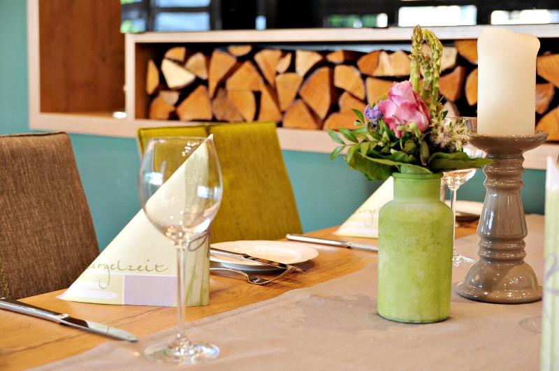 Hotel Restaurant Burgerklause Tapken - Restoran