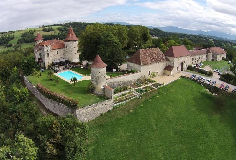 Château Chapeau Cornu - Genel