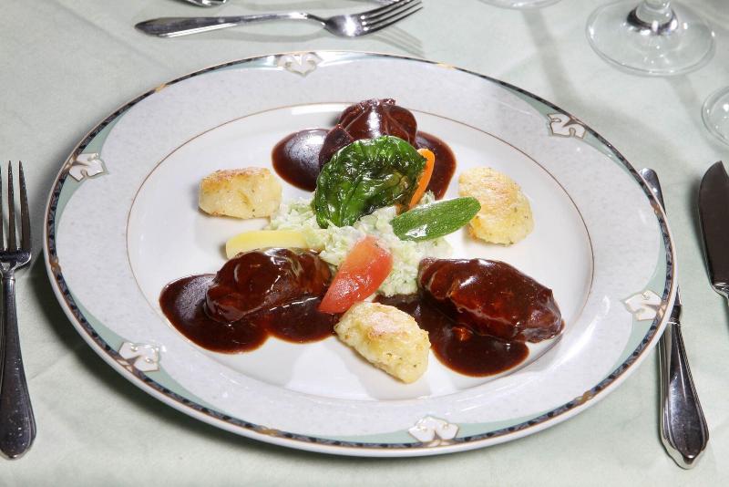 Hotel Restaurant Pempel - Restoran