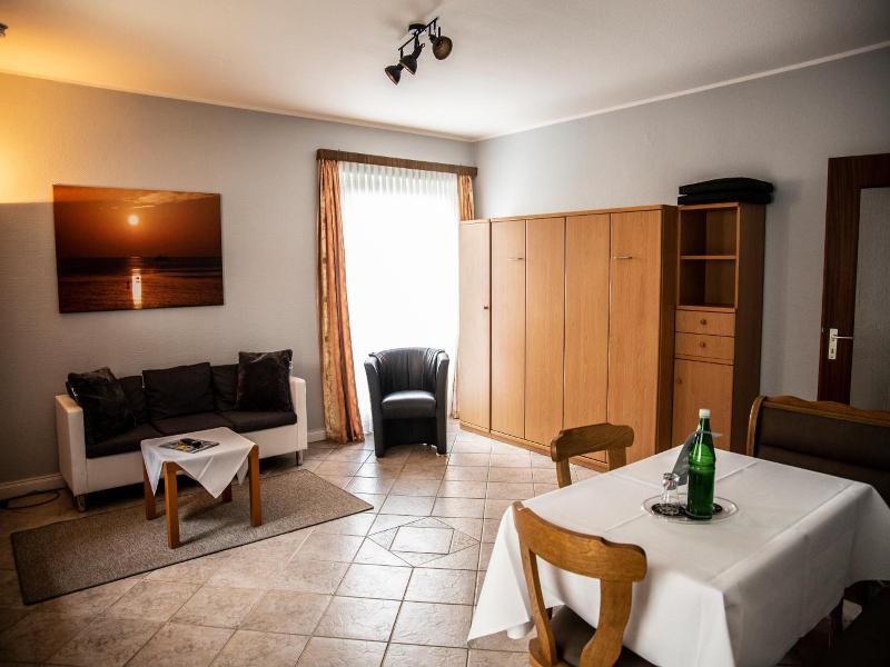 Hotel Restaurant Tum Stüürmann - Oda