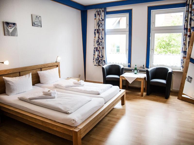 Hotel Restaurant Tum Stüürmann - Oda