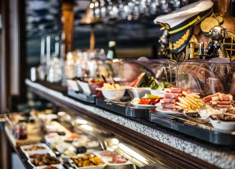 Hotel Restaurant Tum Stüürmann - Restoran