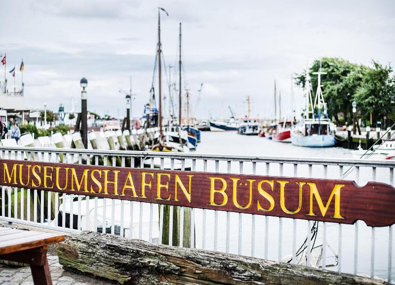 Hotel Restaurant Tum Stüürmann - Teras