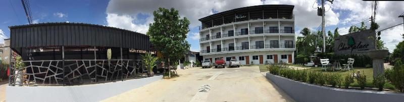 Chan Place Hotel - Genel