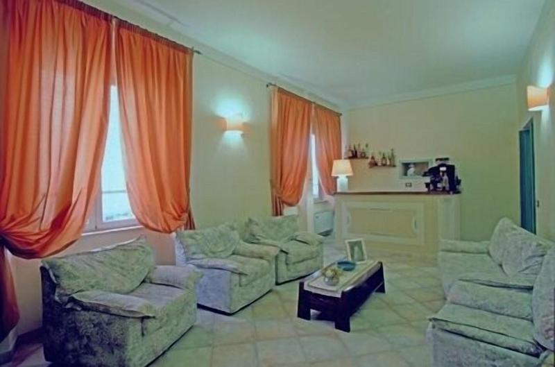 Hotel Rossi - Lobi