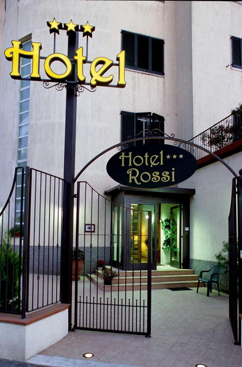 Hotel Rossi - Genel