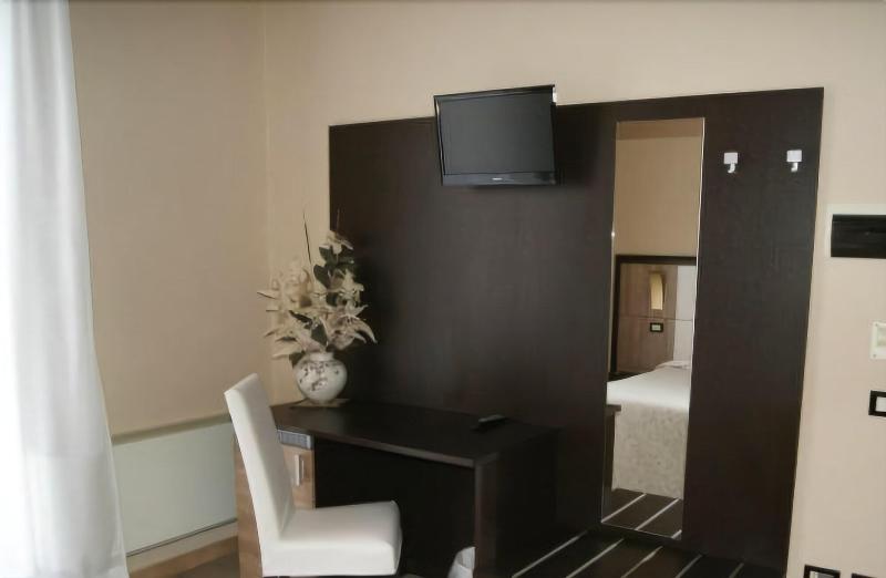 Hotel Rossi - Oda
