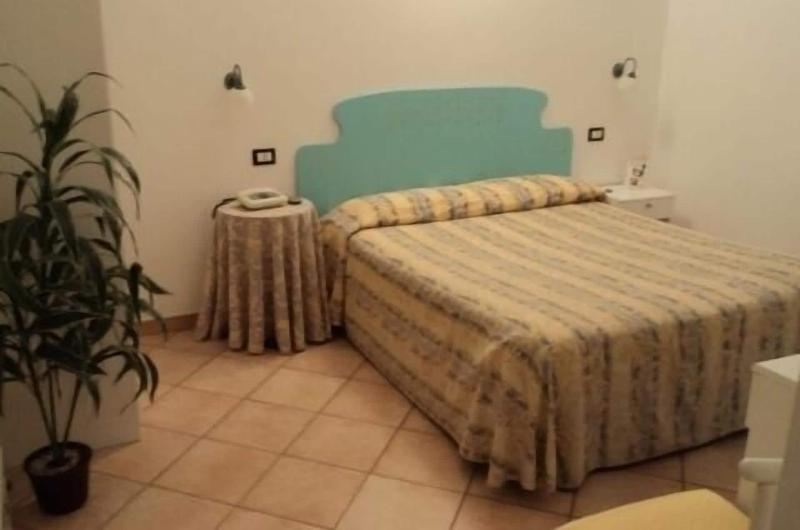 Hotel Rossi - Oda