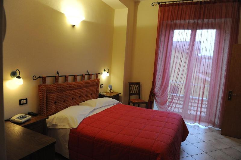 Hotel Rossi - Oda