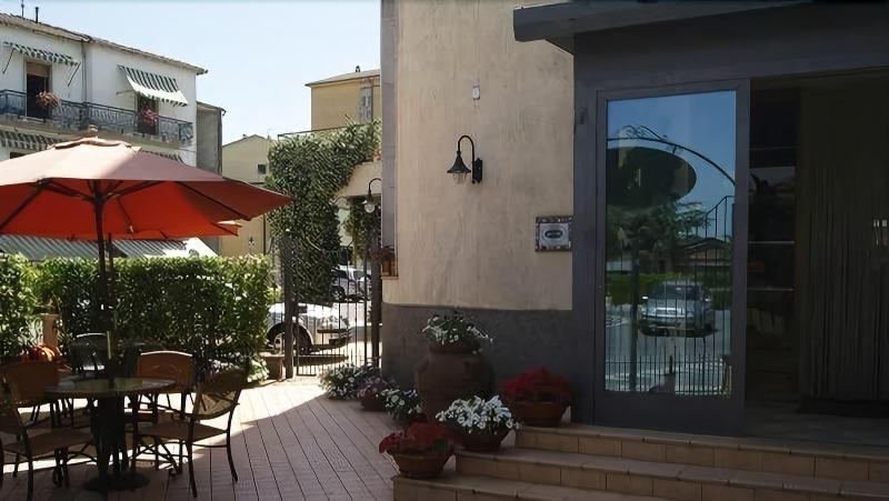 Hotel Rossi - Teras