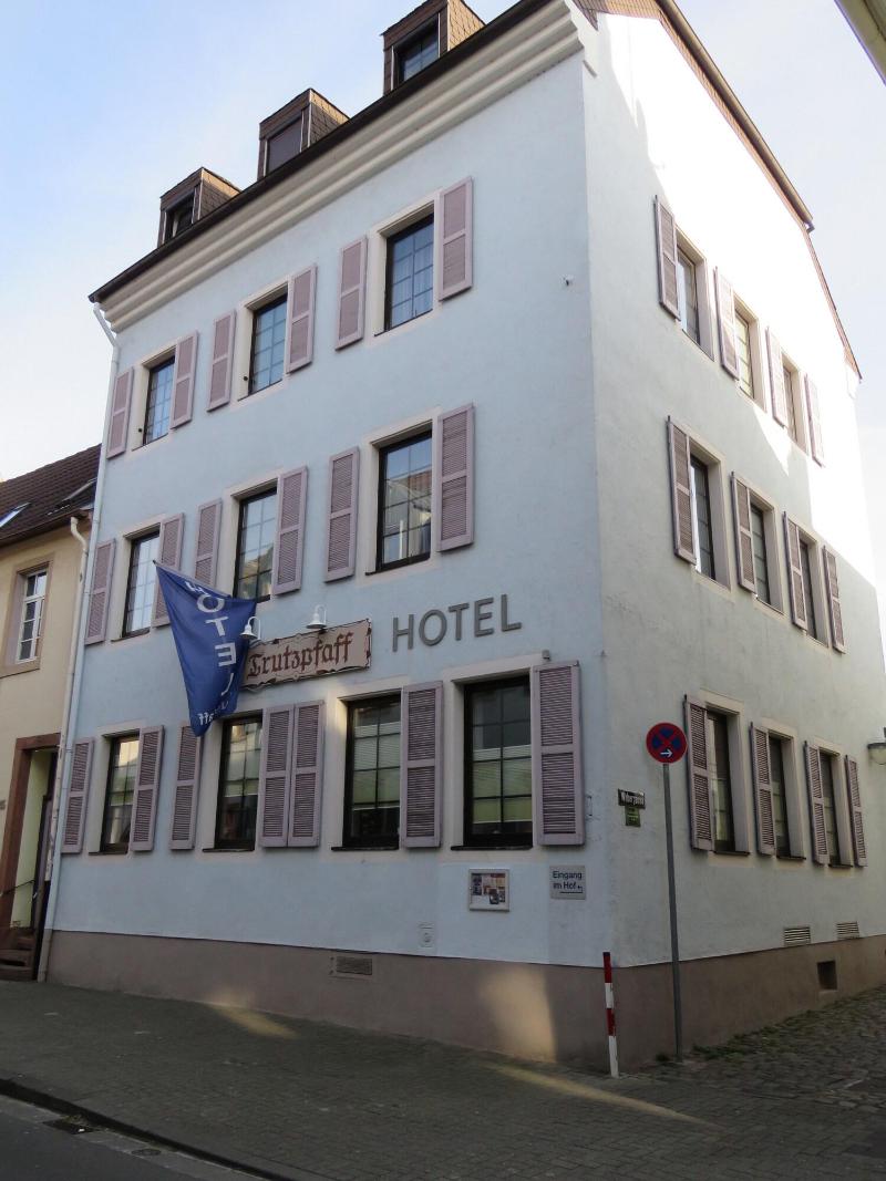 Hotel Trutzpfaff - Genel