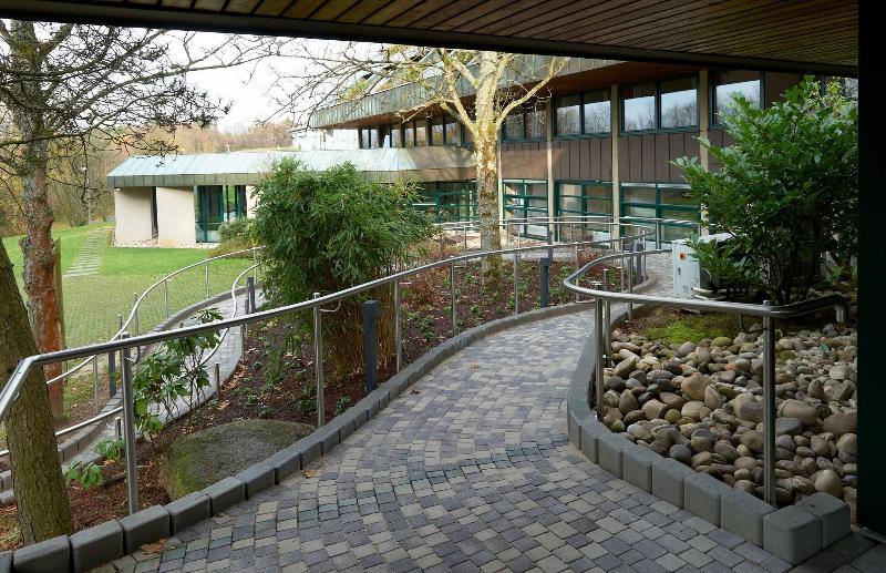 Collegium Glashütten GmbH - Genel