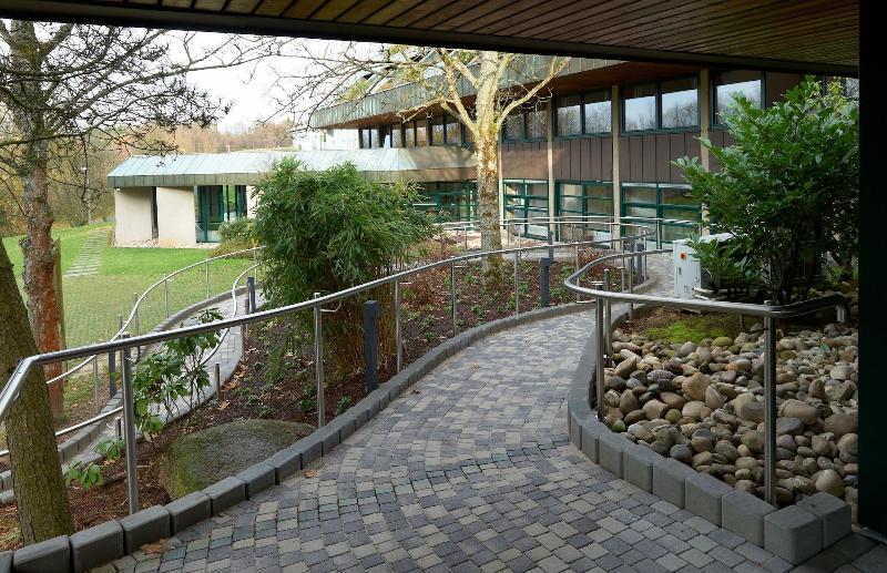 Collegium Glashütten GmbH - Genel