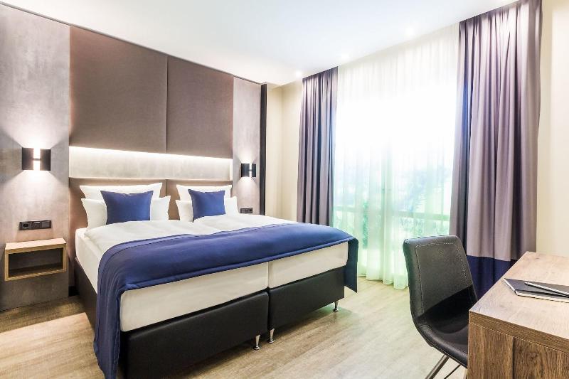 Sky Hotel Cloppenburg - Genel