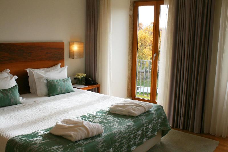 Convento Da Serta Hotel - Oda