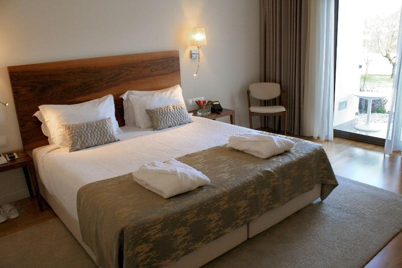 Convento Da Serta Hotel - Oda