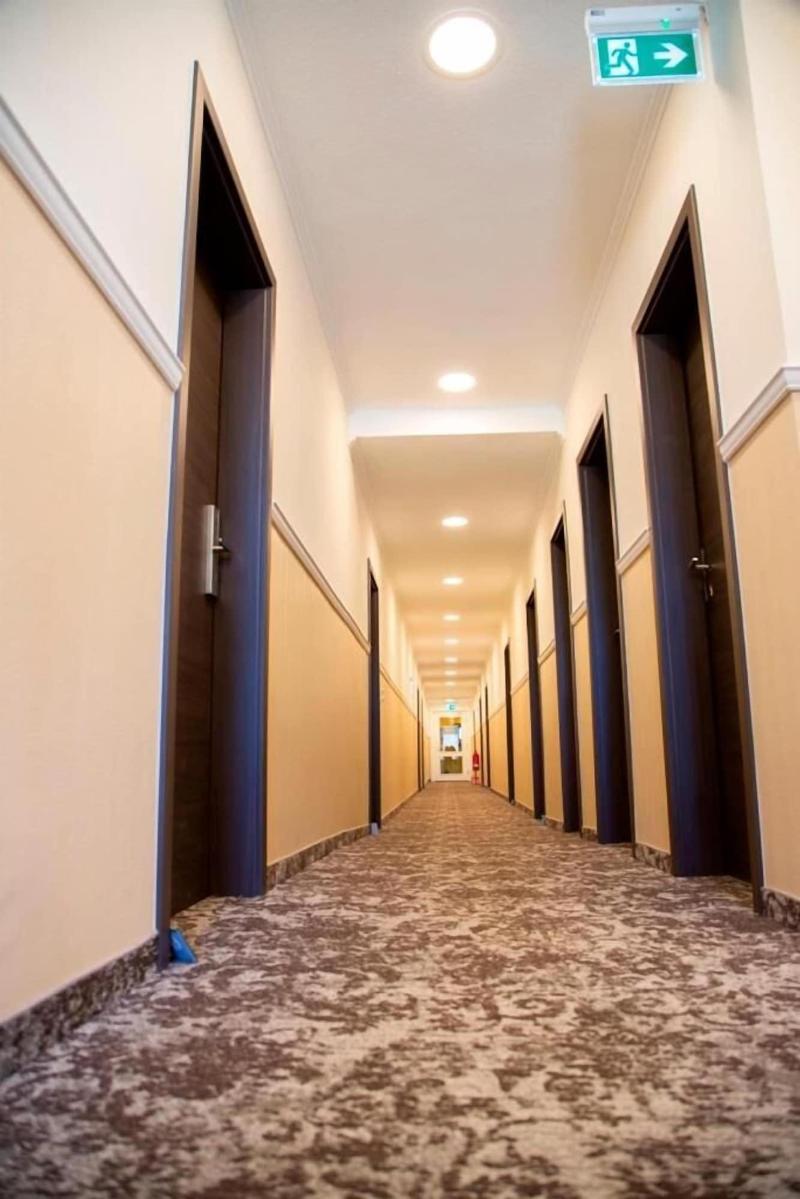 Hotel Zum Goldenen Stern - Lobi