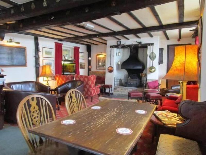 Cross Keys Hotel - Bar