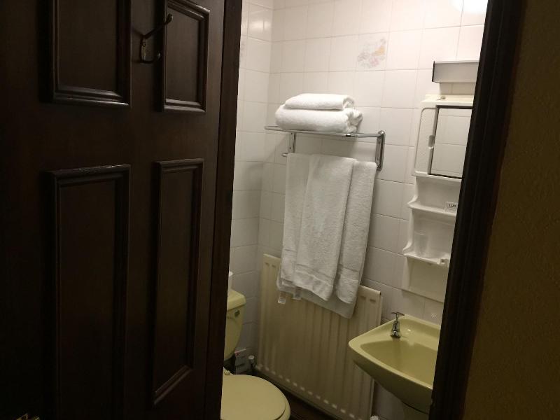 Cross Keys Hotel - Oda