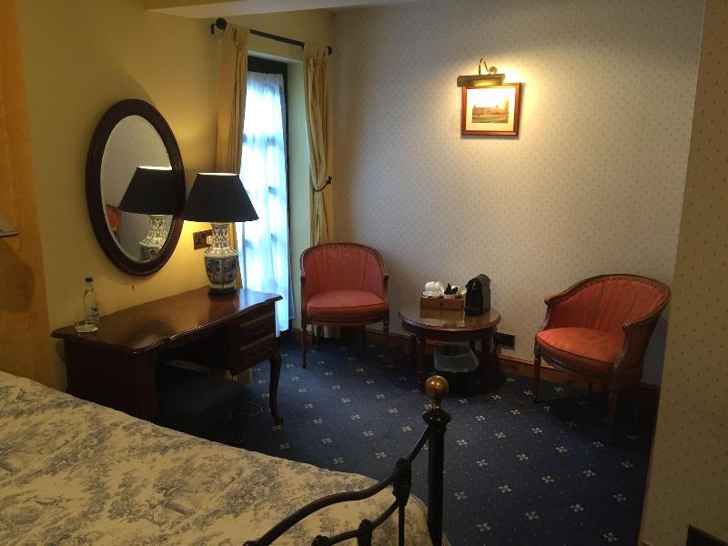 Cross Keys Hotel - Oda