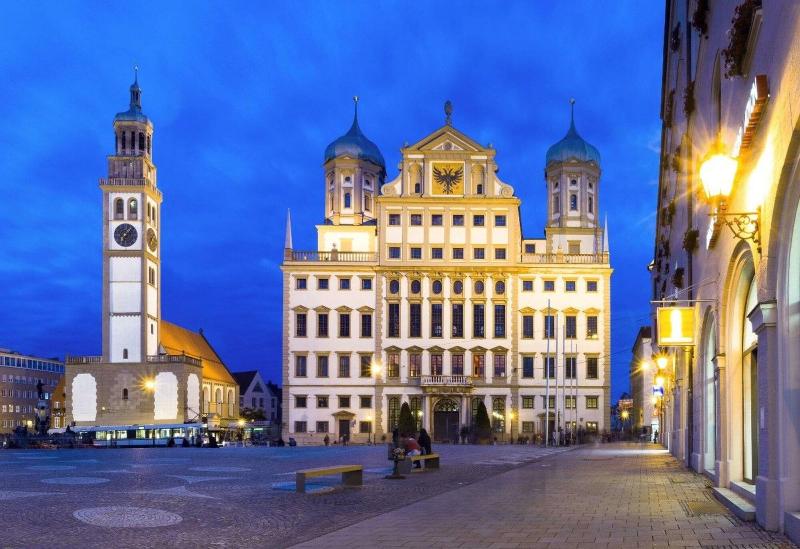 Stadthotel Augsburg - Genel