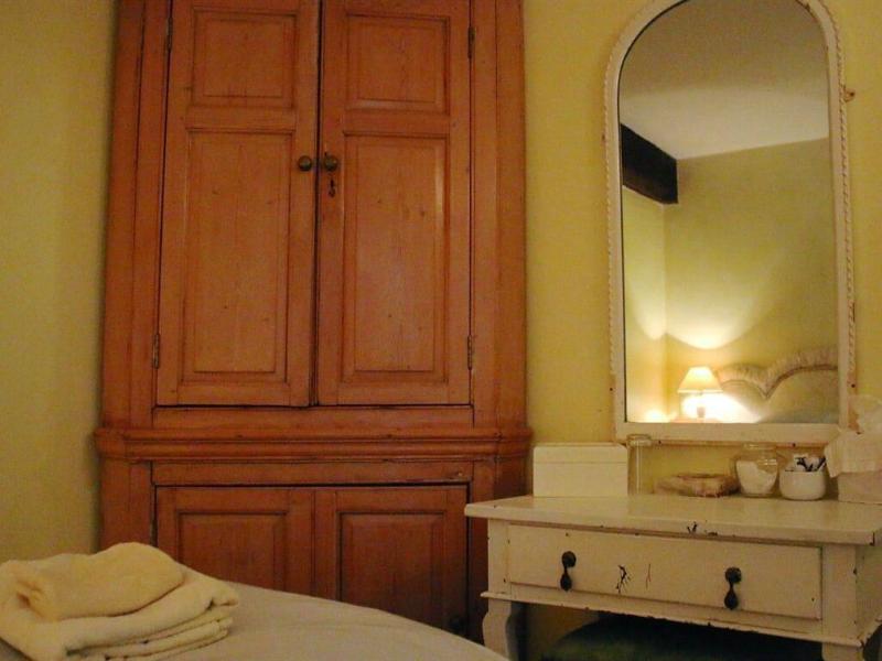 Stone House Bed And Breakfast - Oda