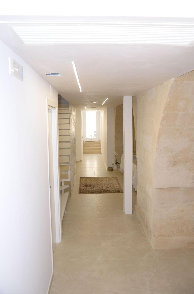In & Out Matera - Lobi