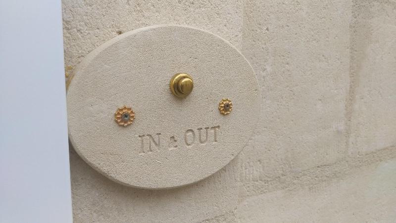 In & Out Matera - Genel