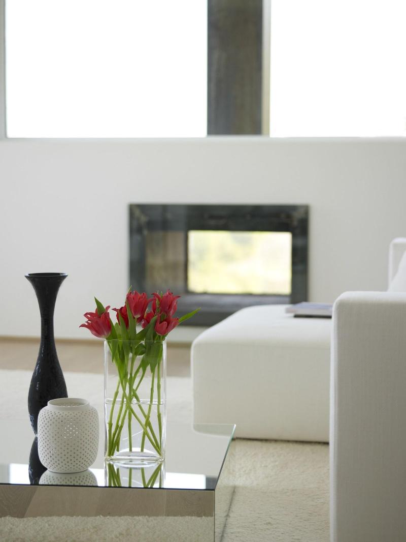 Infinity White Complex - Oda