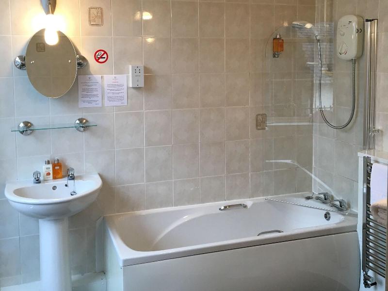 Inverkip Hotel - Genel